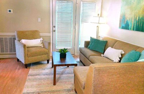 Pine Forest Apartment | Studio 415 - Self Check-in, 1st Floor Apt