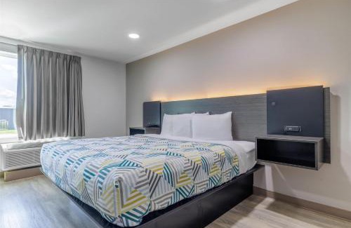 Gonzales Hotel | Studio 6 Gonzales, LA Baton Rouge Geismar Prairieville I 10
