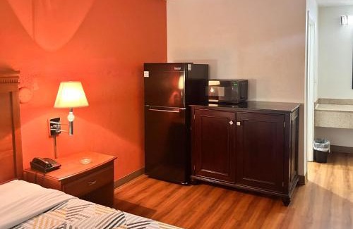 Dayton Hotel | Studio 6 Suites Dayton OH Englewood