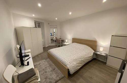 Chaville Apartment | Studio A Chaville à la Porte de Paris et de Versailles