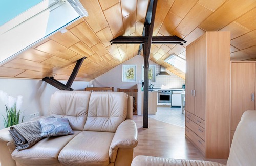 Kuden Apartment | Studio 'Alte Schmiede' with Wi-Fi and Air Conditioning