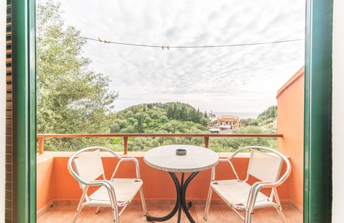 Lakones Apartment | Studio Apartment Arianna Studio 12 with Sea View, Shared Pool & Wi-Fi