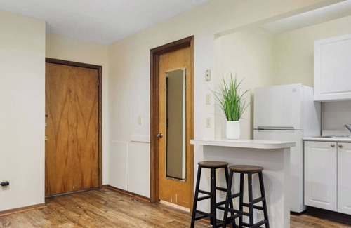 University District Apartment | Studio Apartment Conveniently Close to Ohio State