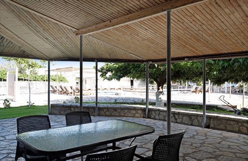 Pidima Kyras Apartment | Studio Apartment 'Iguana 12' with Sea View, Wi-Fi and Air Conditioning