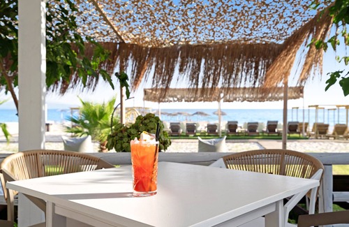 Pidima Kyras Apartment | Studio Apartment 'Iguana 6' with Sea View, Wi-Fi and Air Conditioning