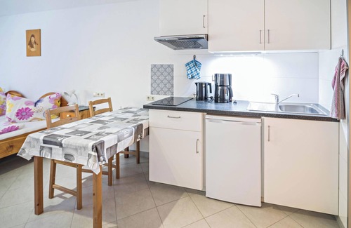 Bad Saulgau Apartment | Studio Apartment in “Haus Ruther” near Thermal Bath with Wi-Fi, Terrace & Garden