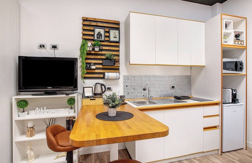 Aosta Apartment | Studio Apartment "Little House Aosta" with Wi-Fi