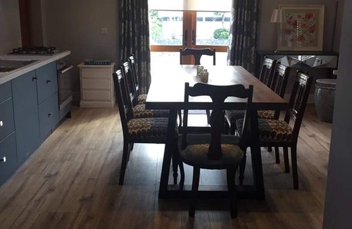 Kinvara Apartment | Studio Apartment sleeps up to 4 guests in Kinvara