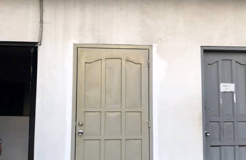 Molo Apartment | Studio Apartment with Queen Size Bed
