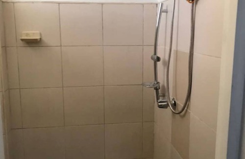 Molo Apartment | Studio Apartment with Queen Size Bed