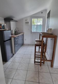 Puiseux-en-France Apartment | Studio aux deux terrasses