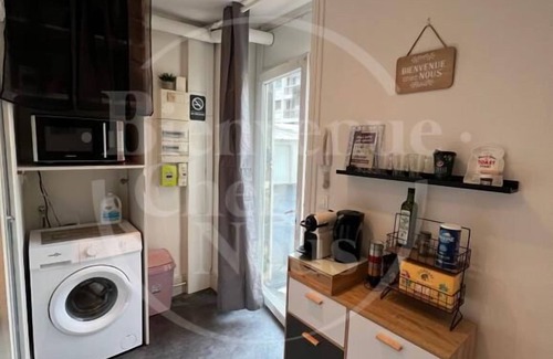 La Gare Apartment | Studio Av République with parking (B)