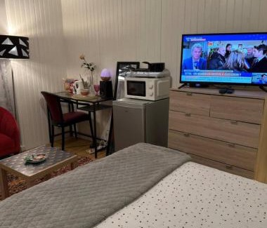 Chateaubriant House | Studio avec petit déjeuner offert