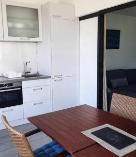 Nettle Bay Apartment | Studio avec piscine et vue lagon