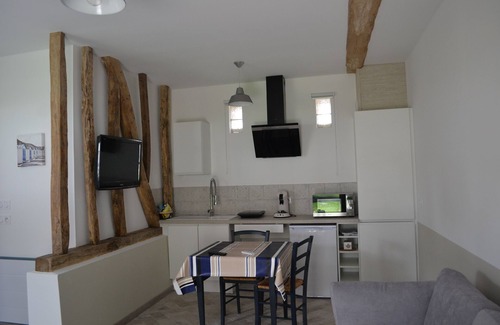 Verton Apartment | Studio Avec Terrasse Pour Couple - Adapté PMR - Wifi