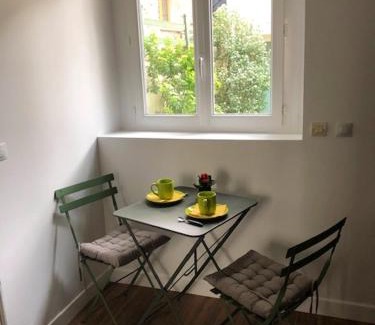 Mareil-Marly Apartment | Studio avec wifi a Mareil Marly