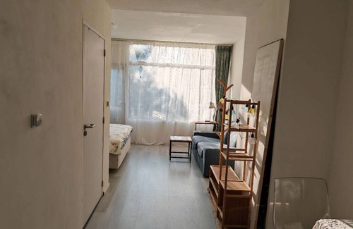 Breda Apartment | Studio Breda Modern Furnishing space with a comfortable, 4min drive station.