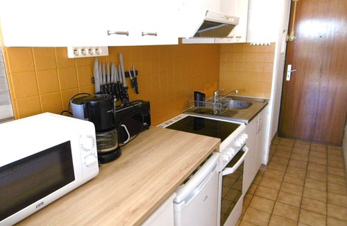 Saint-Jacques Apartment | Studio cabin 2 to 4 people 50 m from the beach