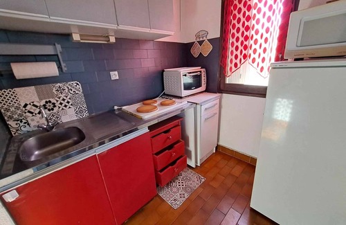 Marseillan Plage Apartment | Studio Cabin Mezzanine - 6 Guests, Terrace, Private Parking in Marseillan