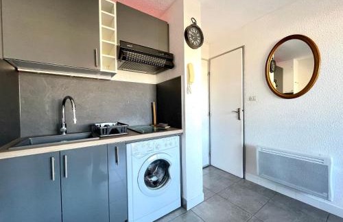 Sete Apartment | Studio cabine avec loggia à 350m des plages - FR-1-338-175