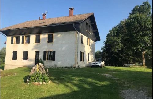 Lajoux Apartment | Studio chaleureux au départ des sentiers et pistes de ski