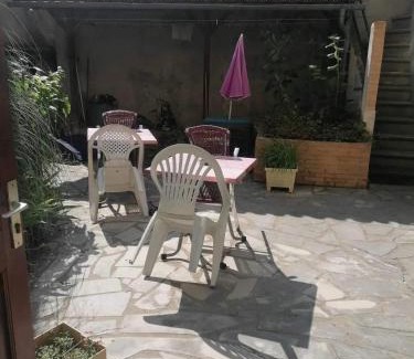 Neris-les-Bains Apartment | Studio charmant à Néris-les-Bains - 25 m² avec terrasse