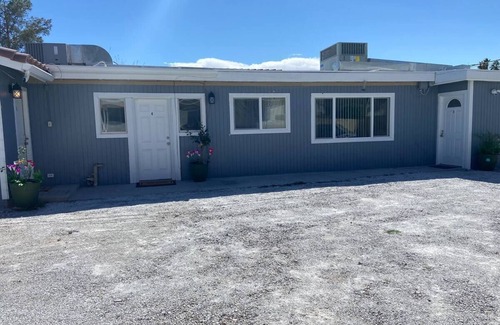 Spring Valley Apartment | Studio closed the Strip/Pet Friendly Condo Unit :1