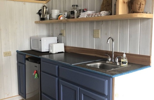 Colebrook Cottage | Studio Cottage at Mohawk River Farm