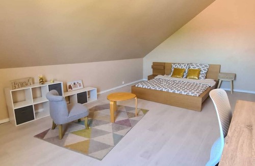 Courcouronnes Apartment | Studio Disponible/18m2/40 Mins de Paris