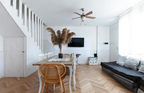 Pinarella House | Studio EBi Vacation - Cervia