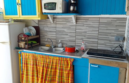 Le Robert House | Studio eliconia Quartier anse bellune Rue la bellune Trinité 97220