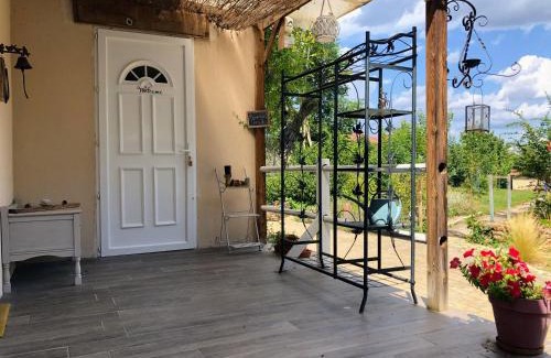 Orchamps Bed & Breakfast | Studio Figues et Noix