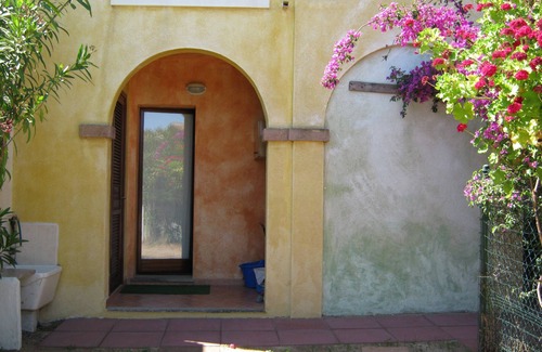 Maddalenedda Apartment | studio flat for rent in southern Sardinia