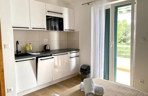Promajna Apartment | Studio flat near beach Promajna, Makarska (AS-2592-b)