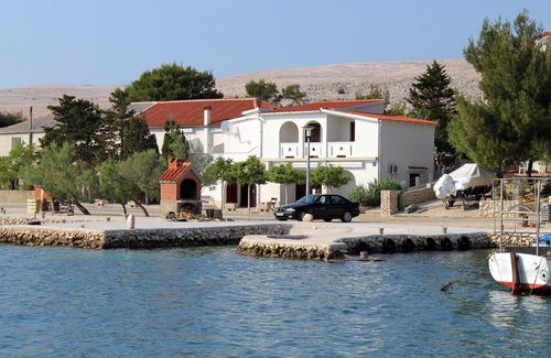 Kustici Apartment | Studio flat near beach Kustići, Pag (AS-6335-a)