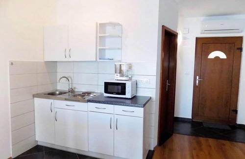 Mosenice Apartment | Studio flat with terrace and sea view Mošćenice, Opatija (AS-7689-d)