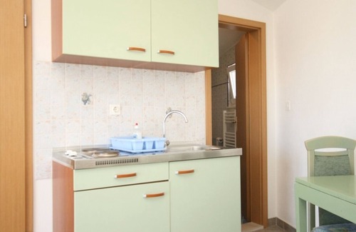 Ratac Apartment | Studio flat with balcony and sea view Makarska (AS-9696-b)