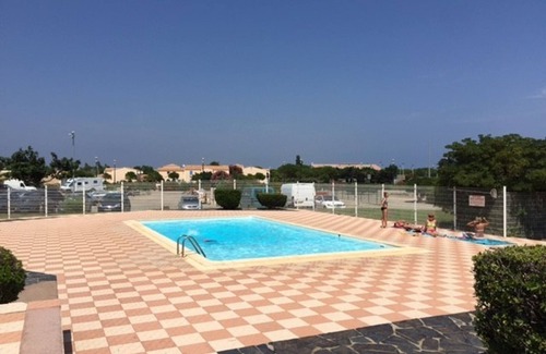 Le Barcares Apartment | Studio for 2, Pool, Parking, Pets allowed