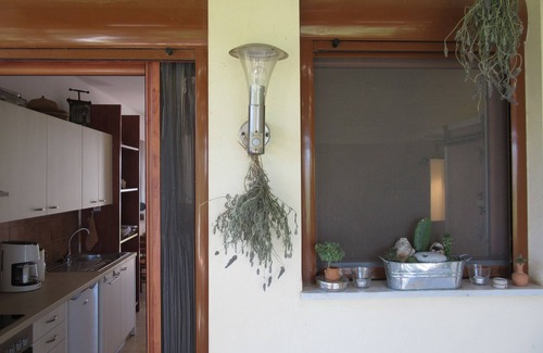 Agkouseliana Apartment | Studio for two. Centrally located, between Plakias and Rethymnon. On the E4