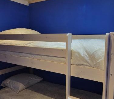 Saint-Pierre-dels-Forcats Apartment | Studio cabine face au Cambre d'aze