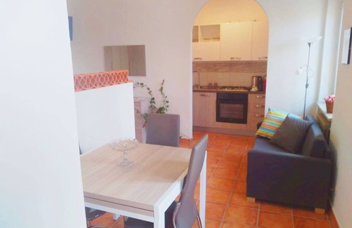 Moncucco Torinese House | Studio in Astigiana Hills with Wine & Views