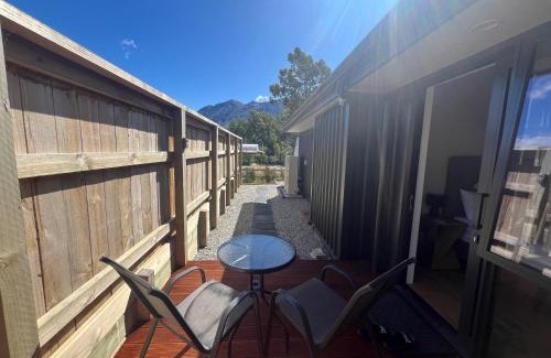 Glenorchy House | Studio in Glenorchy