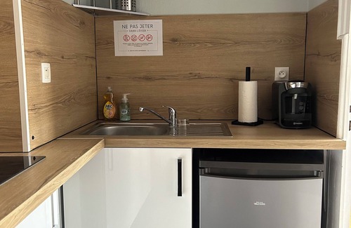 Gannat Apartment | Studio in the center of town. In the heart of Auvergne!