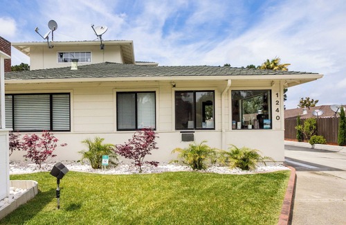 Munras Avenue Hotel | Studio King With BunkBeds Near Downtown Monterey