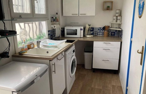 Cannes La Bocca Apartment | Studio of 18 m2 with terrace in Cannes La Bocca