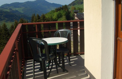 Hirmentaz Villa | studio of 23 m2 with garage and wifi in the resort Hirmentaz Belleveaux