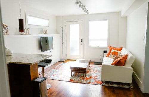 Brentwood Bed & Breakfast | Studio on Capri