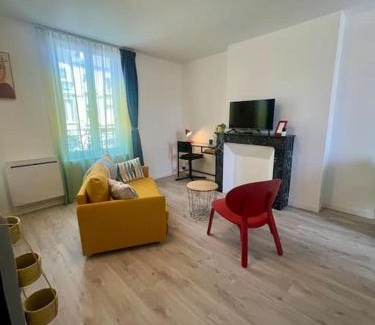 Chatellerault Apartment | Studio Pep's - Futuroscope 20min - 2 personnes et enfants