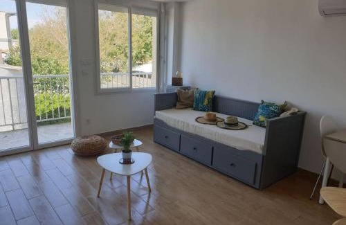 Palavas-les-Flots Apartment | Studio refait à neuf Ave St Maurice