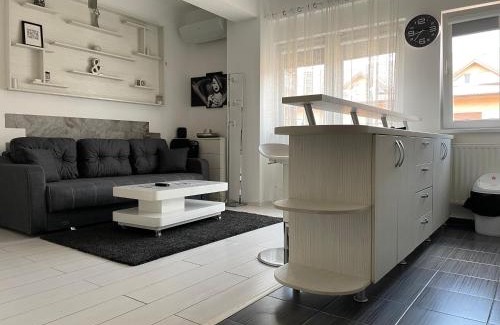 Chiajna Apartment | Studio Residence Militari